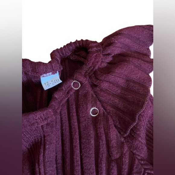 Burgundy Ribbed Two-Piece Outfit - NWOT - Picture 2 of 3
